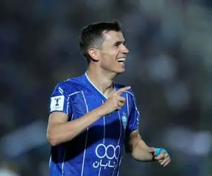 ستاره استقلال بازی با سپاهان را از دست داد؟