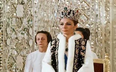 سفر به ایام قدیم سال 1338؛ فخرفروشی عروسی محمدرضا پهلوی و فرح