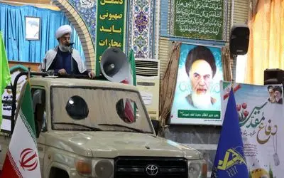 چرا امام جمعه خورموج پشت لندکروز نماز خواند؟+ عکس