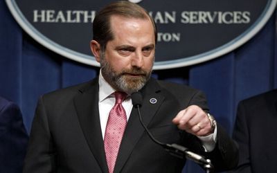 "الکس آزار" وزیر بهداشت آمریکا هم استعفا کرد