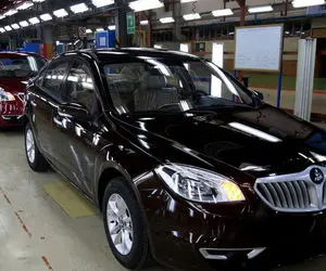 کاهش قیمت خودروهای مونتاژی