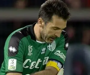 (ویدیو) اشتباه وحشتناک از بوفون در بازی برابر  پروجا