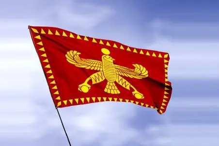 پرچم ایران‌ وقتی که کوروش شاهنشاه بود؛ از شهباز تا فرّه ایزدی بر قلب درفش ایران‌زمین