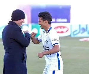 امیر قلعه نویی مزد عملکرد خوب مهدی قایدی را داد