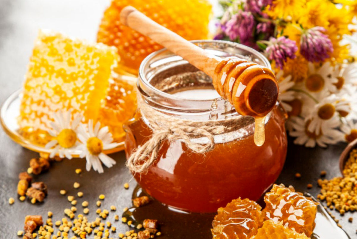 Amazing Benefits of Honey For Weight Loss, Hair and Skin