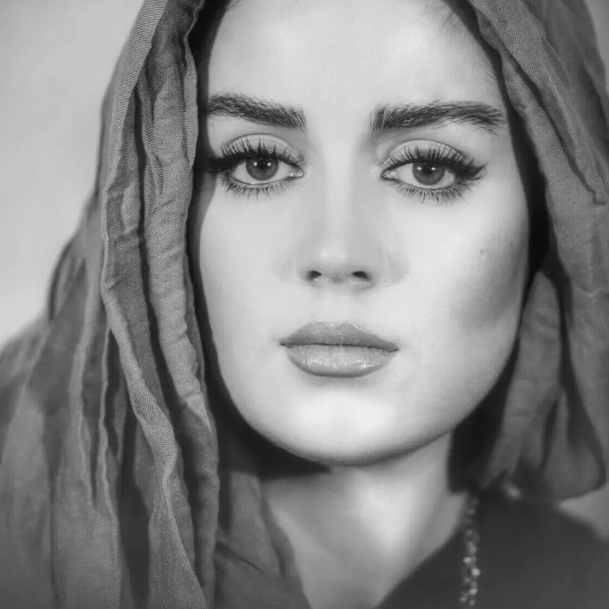 افسانه پاکرو