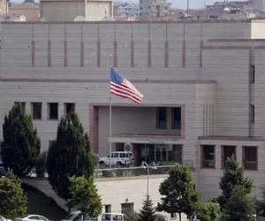 استقرار نیروهای امنیتی عراق در اطراف سفارت آمریکا در بغداد