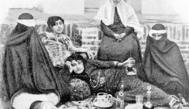 سفر به دوره قاجار؛ 5 راز جالب از استایل زنان قجری که بامداد خمار ازشون سرپوش برداشت