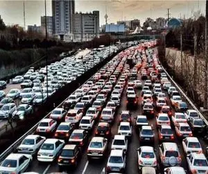 ترافیک سنگین در آزادراه‌های تهران – کرج و پردیس – تهران