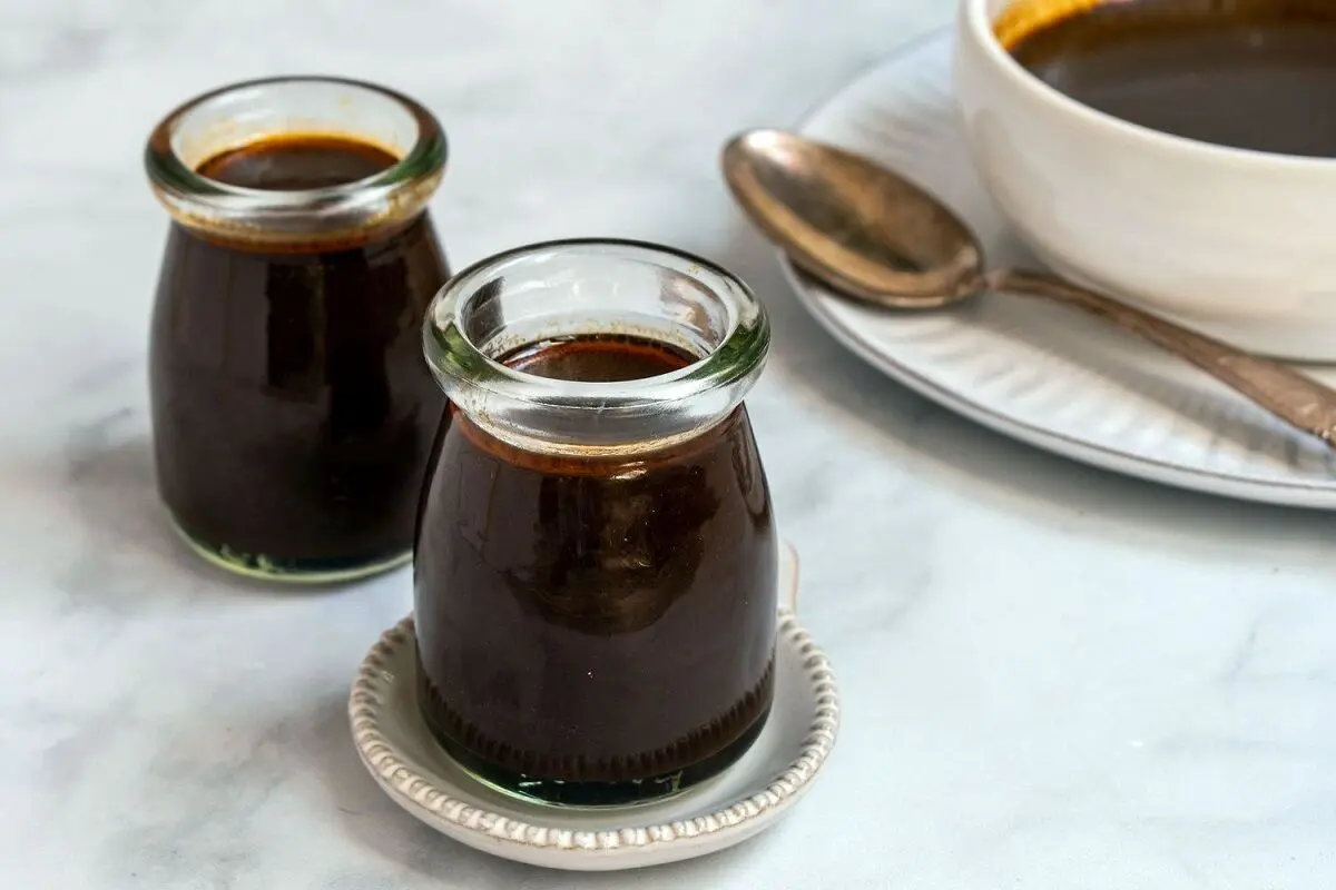سس ووستر شایر  و سالاد سزار