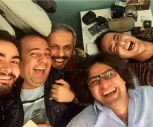 سکانس خندان/پشت صحنه کارای مدیری طلسم شده/سیامک و مدیری غش کردن از خنده