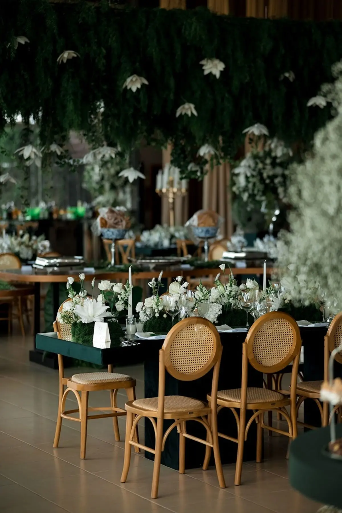چیدمان سفره عقد