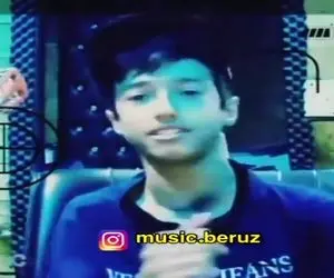 آواز محلی؛ اول بلوغ پسرا صداشون میشه اگزوز خاور این پسر قسر در رفته بنازم صدای بهشتی