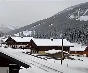 معماری طبیعت؛ فیلمو ببینی فر میخوری چطور بهمن درست تو 2 ثانیه کل روستا رو دفن کرد