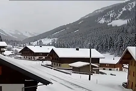 معماری طبیعت؛ فیلمو ببینی فر میخوری چطور بهمن درست تو 2 ثانیه کل روستا رو دفن کرد