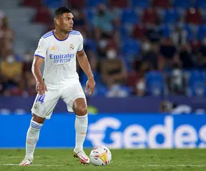 دو ستاره رئال مادرید بازی با گرانادا را از دست دادند