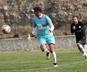 جایزه گرفتن از ذست علی دایی حال دیگه ای دارد