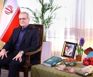 نشان روی کُت پزشکیان هنگام خواندن پیام نوروزی چه بود؟