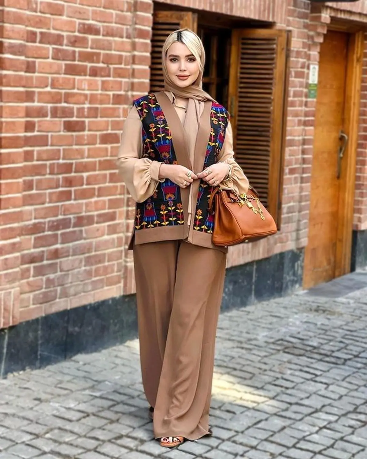 0c2bcf7526ca854ec3f99380cb0c4dea