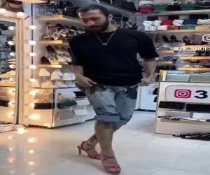 آواز محلی؛ پسر کفش فروش با پاشنه بلند یه رقص پای آذری رفت کمرت رگ به رگ میشه برق وصله