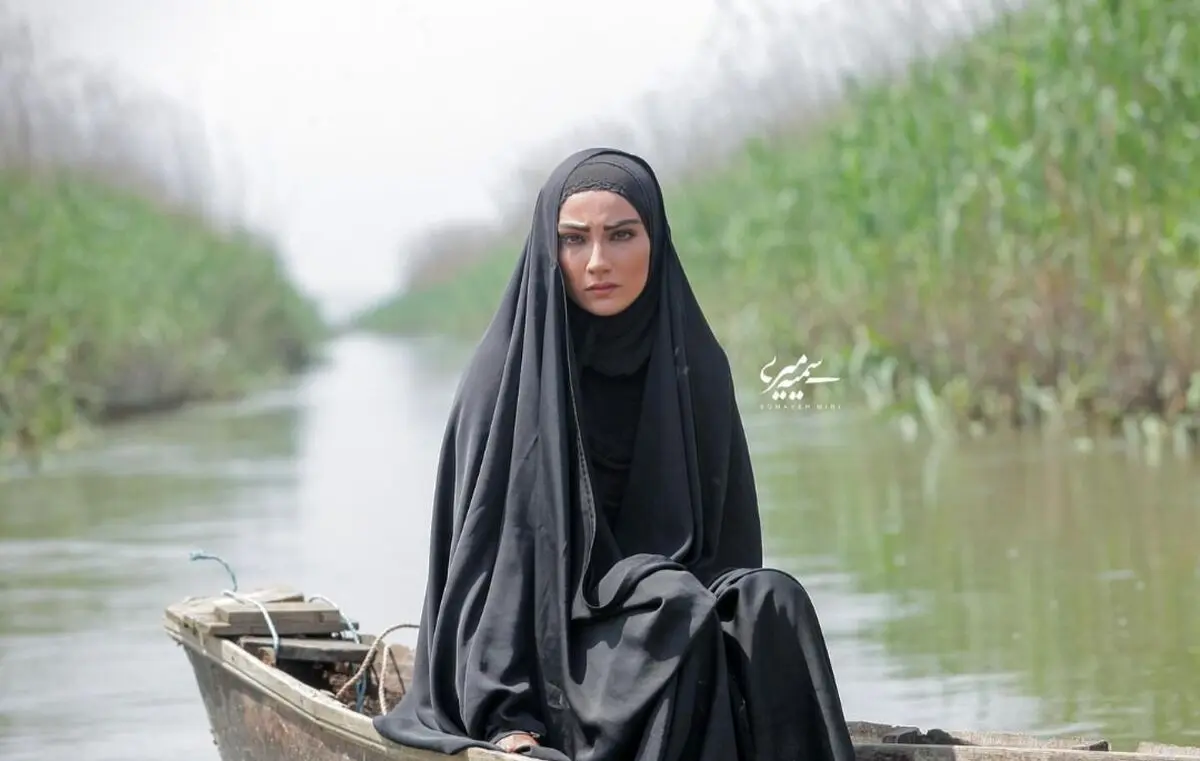 محیا دهقانی 