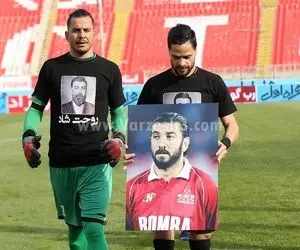 (عکس) یاد علی انصاریان در رختکن پرسپولیس