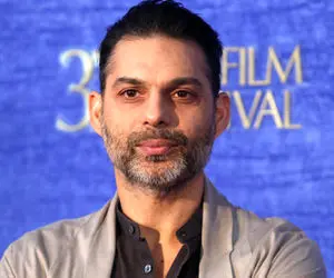 پیمان معادی در دمای منفی 28 درجه قطب شمال + عکس