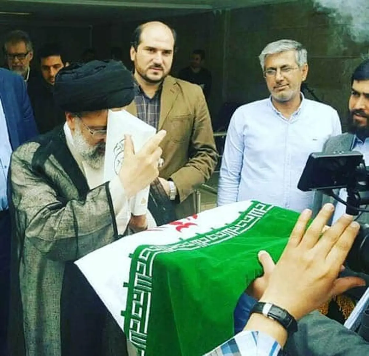 ابراهیم-رئیسی-و-محسن-منصوری-min