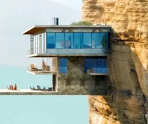 معماری خلاقانه؛ تو دل کوه آسانسور زد تو ارتفاع 2000پایی خونه وارونه ساخت خرس نخورتش