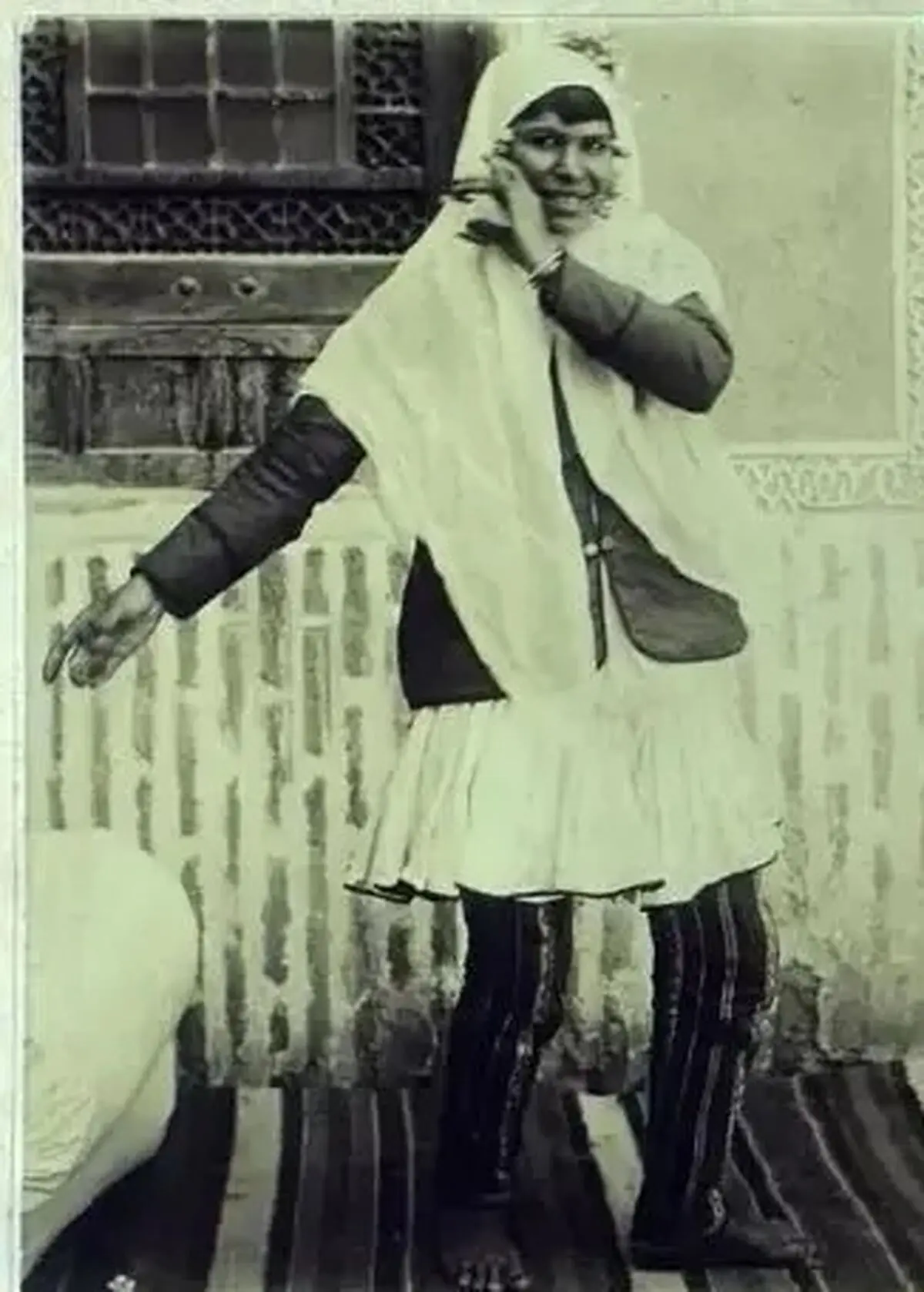 زن رقاص قاجار