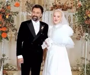 حضور چهره ها در مراسم آرام و بابک؛ خوشگلاسیون بانوان بازیگر در انواع رنگ و لباس مجلسی