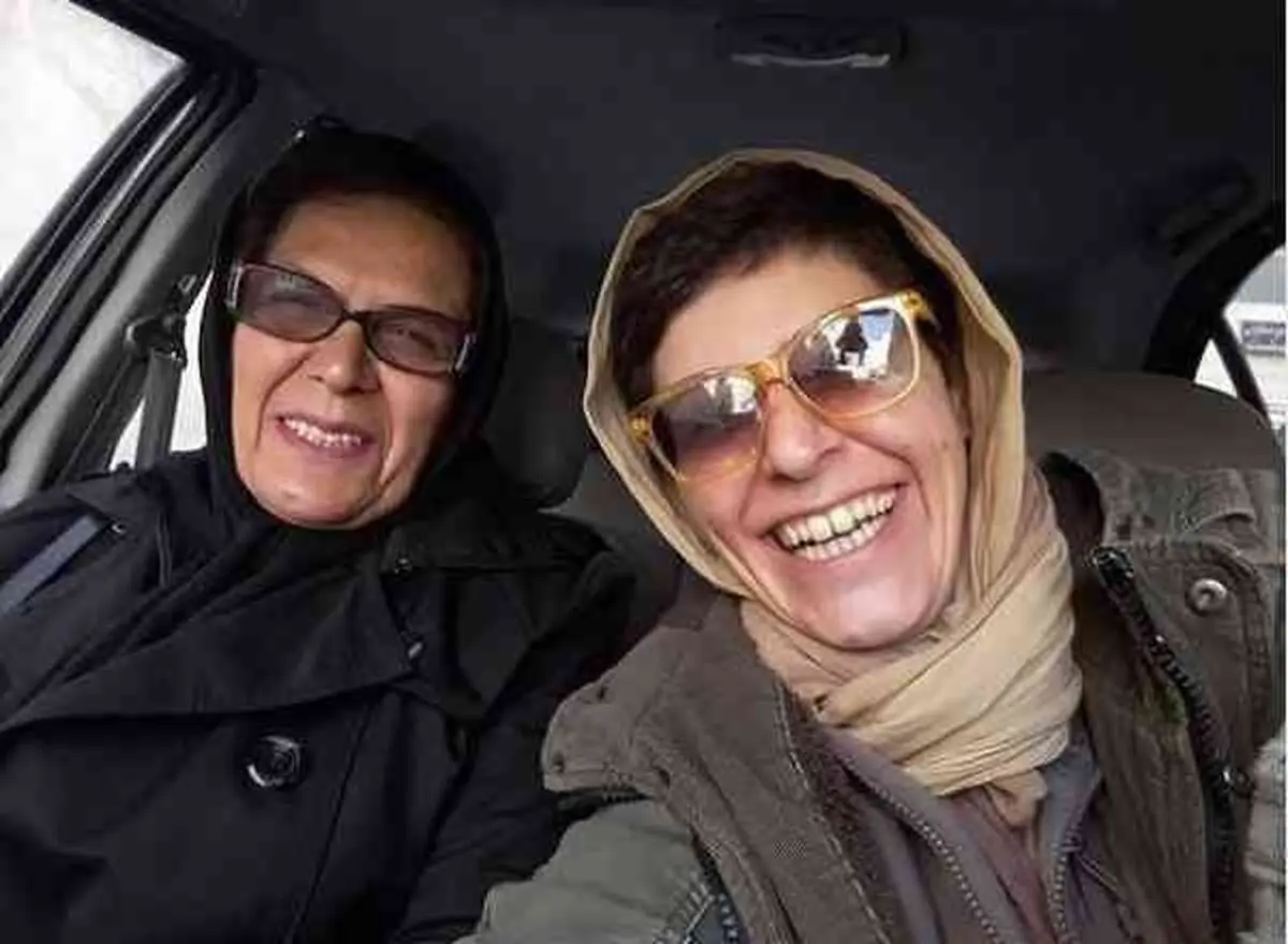 susan-parvar-va-madarash