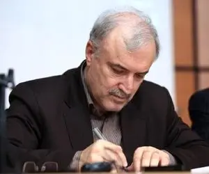 نامه وزیر بهداشت برای پوشش بیمه‌ای دو داروی پرمصرف کرونا