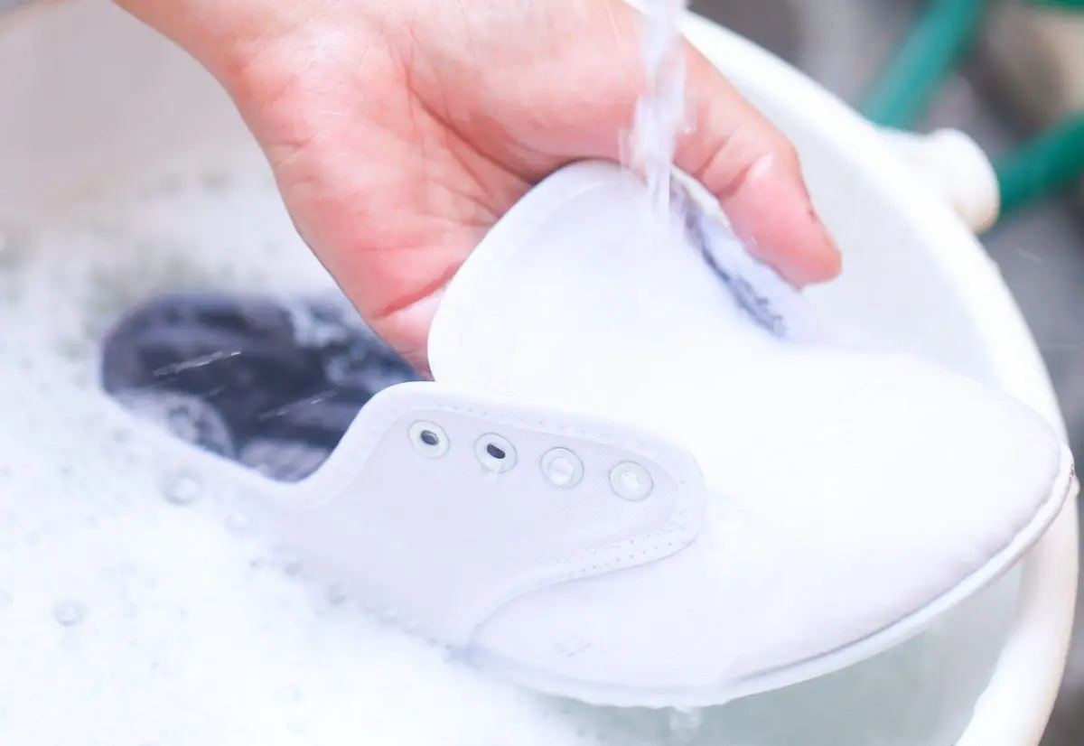 whiteshoes3