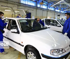 ایران خودرو روزانه چند دستگاه خودرو تولید می‌کند؟