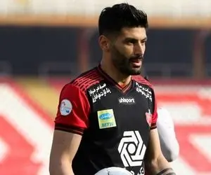 خمز پرسپولیسی سابق را کنار گذاشت