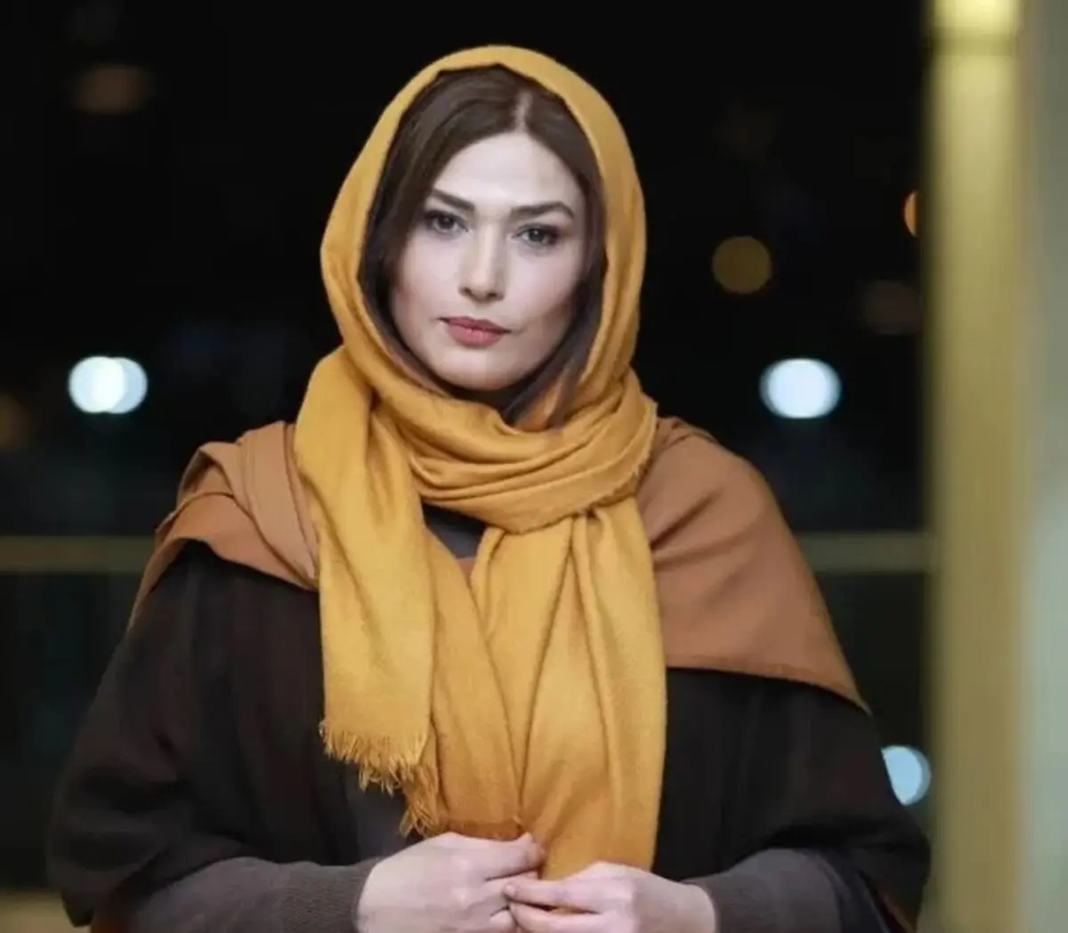 لادن مستوفی
