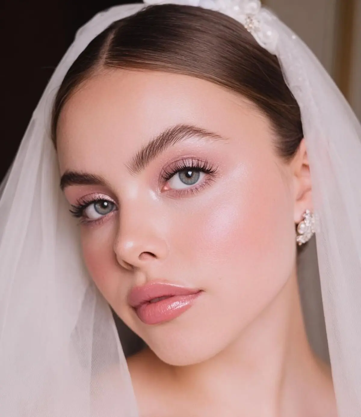 آرایش ملایم عروس
