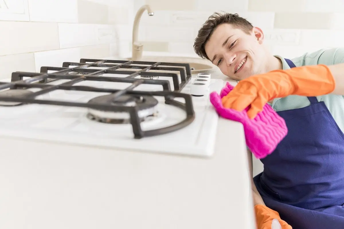 stove-being-cleaned7