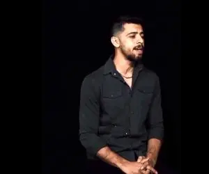 آواز جیگرسوز؛ خواننده کرد جوان دلسوخته و گریه زاری آهنگ مادر رو خوند قلبت آتیش میگیره