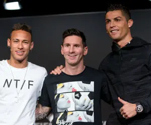 (عکس) مقایسه عملکرد مسی، رونالدو و نیمار پس از 700 بازی 