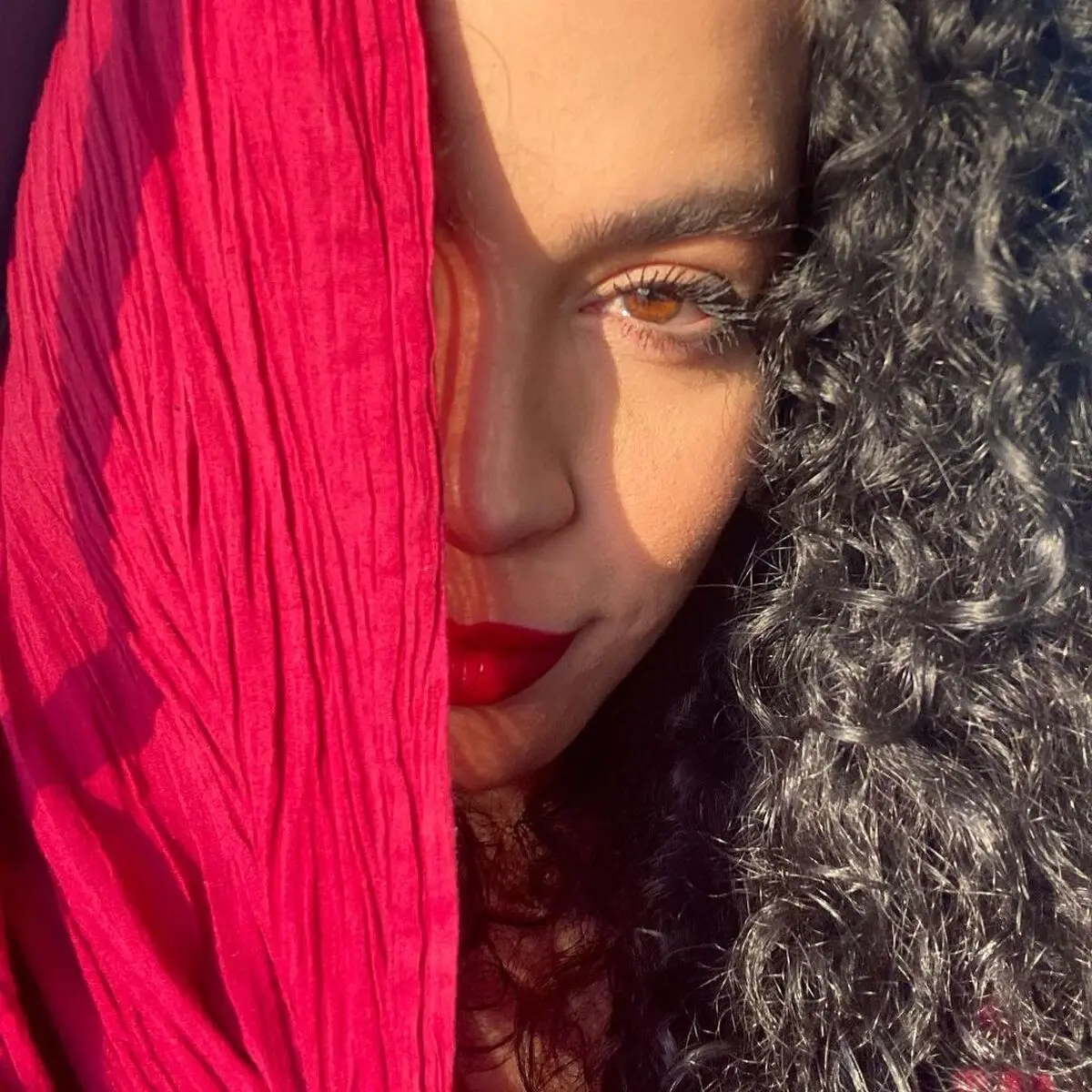 ملیکا شریفی نیا