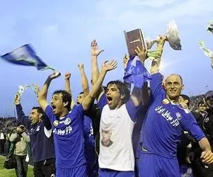 انقلاب بزرگ استقلال از امروز آغاز شد (عکس) 