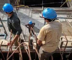 مالیات و جریمه سنگین برای به ‌کارگیری اتباع غیرمجاز