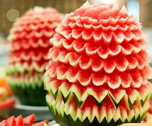 ایده های خلاقانه؛ یه روش عالی و آسان برای تزیین هندوانه شب یلدا و مهمونی 