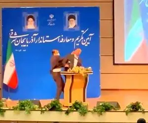 واکنش احمد زیدآبادی به سیلی زدن به صورت استاندار