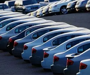 نبض بازار خودرو داخلی در 8 آبان 1402؛ آیا دولت توان کنترل بازار را خواهد داشت؟