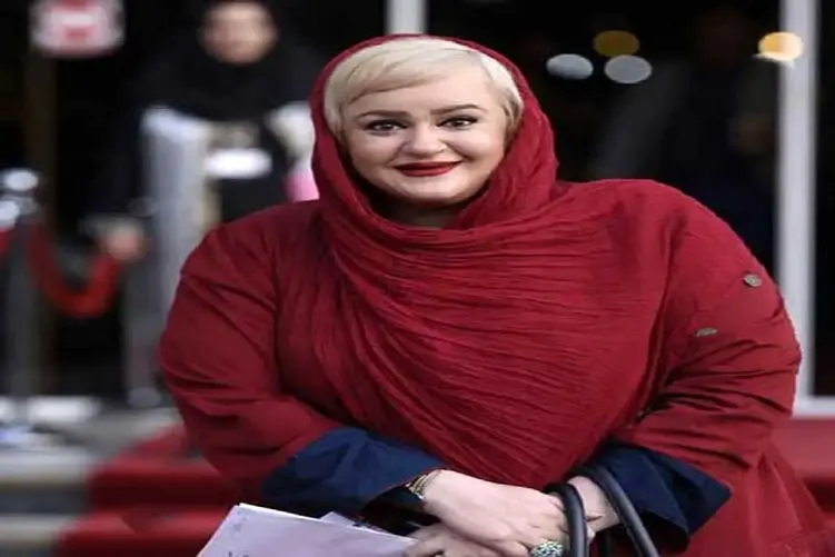 سکانس خندان؛ نعیمه نظام دوست ادای فریبا نادری در میاره سیسش یجوریه همه مردن از خنده