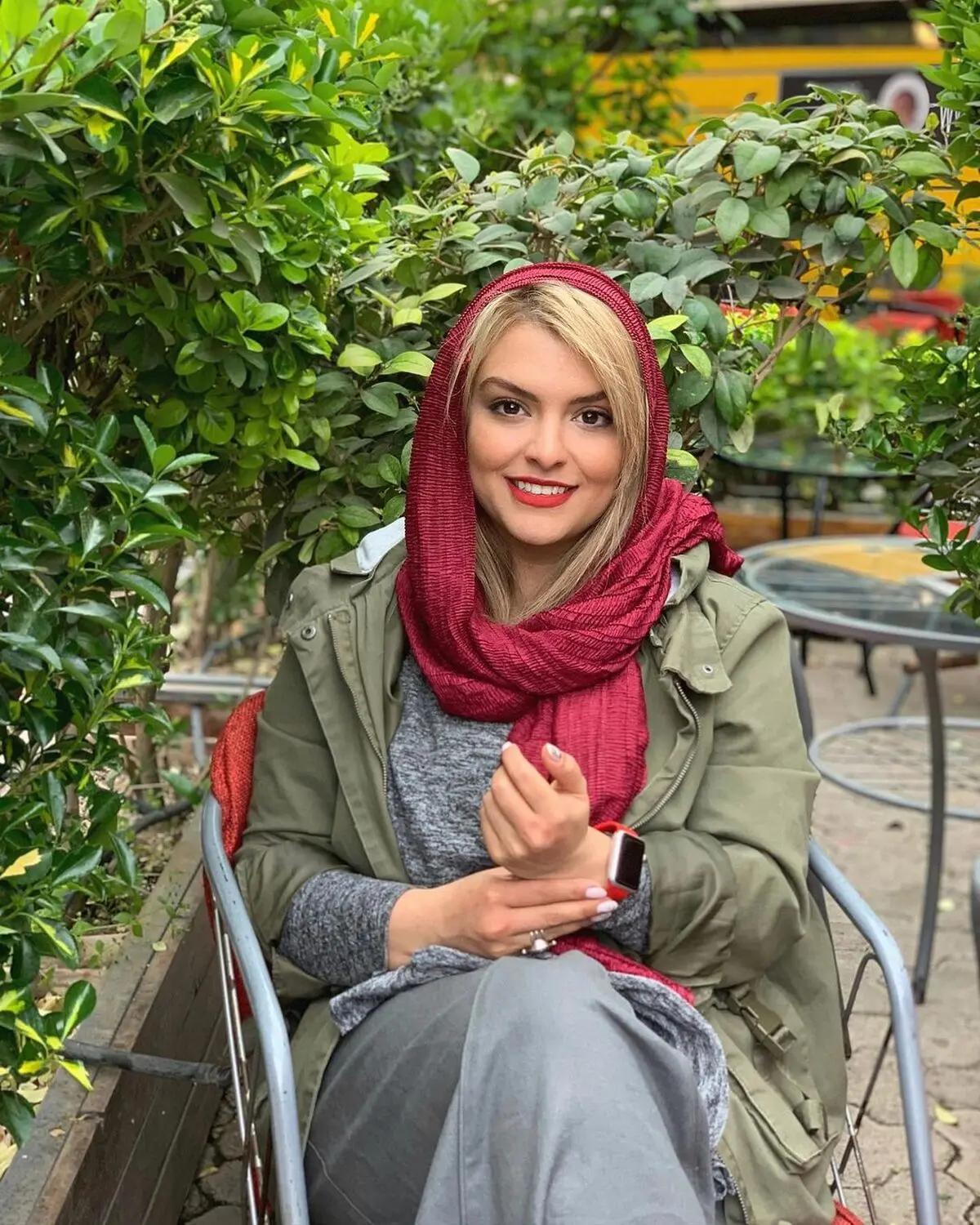 دنیا مدنی