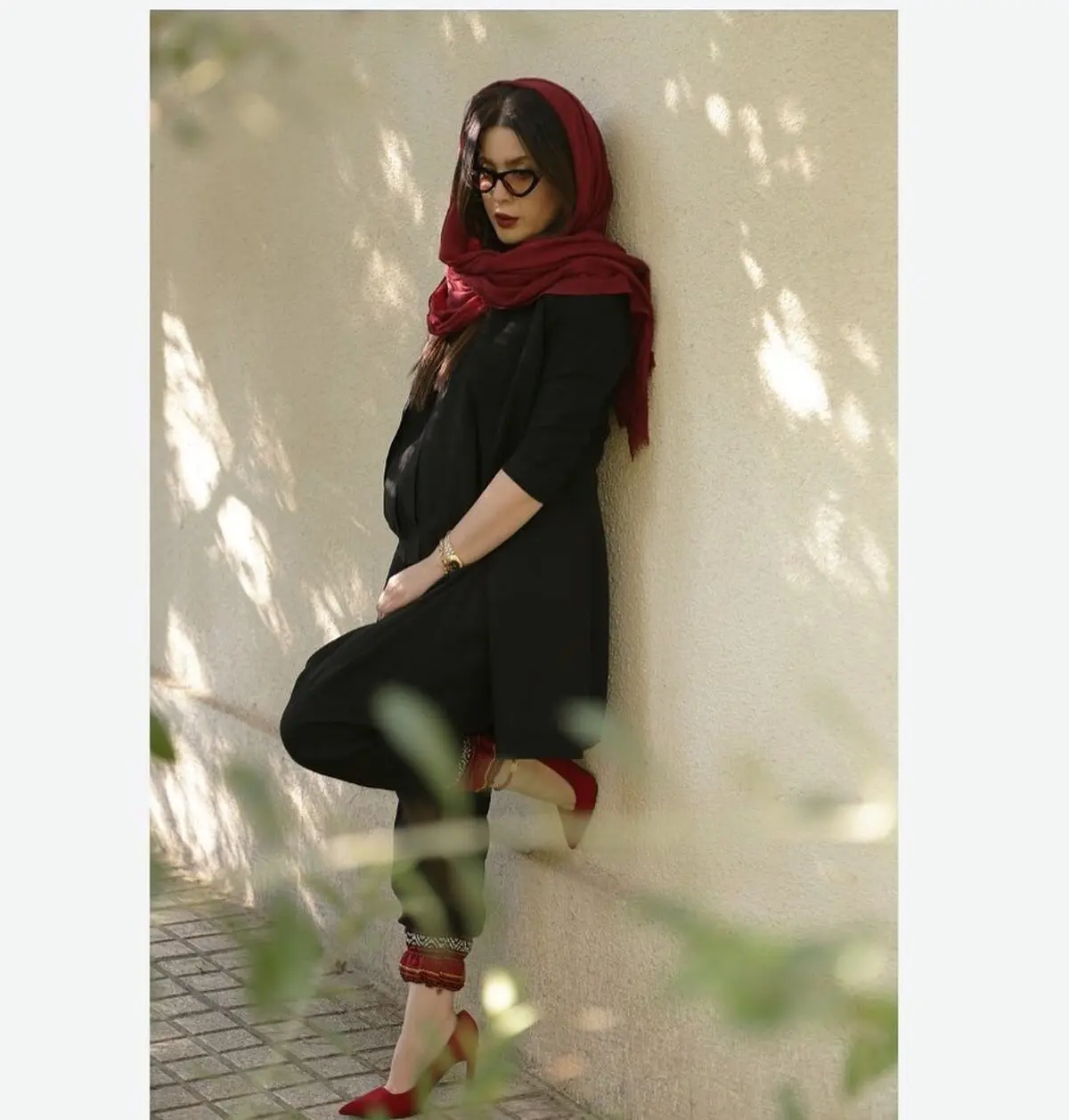 nazaninkarimiofficial_1567686410
